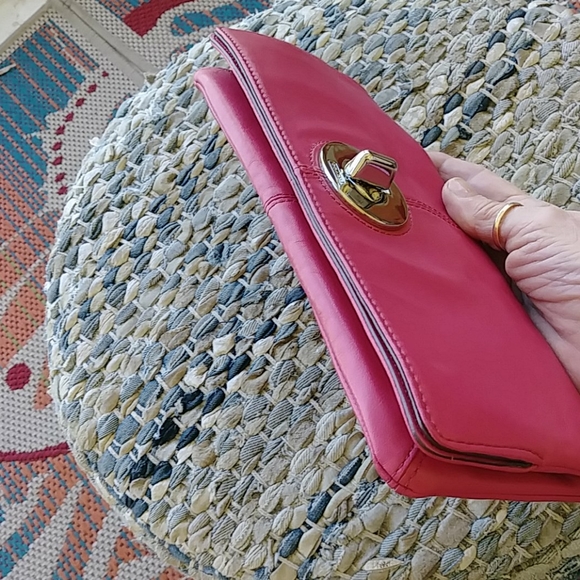 RED COACH 2007 MADELINE  COACH CLUTCH BAG - Picture 10 of 17